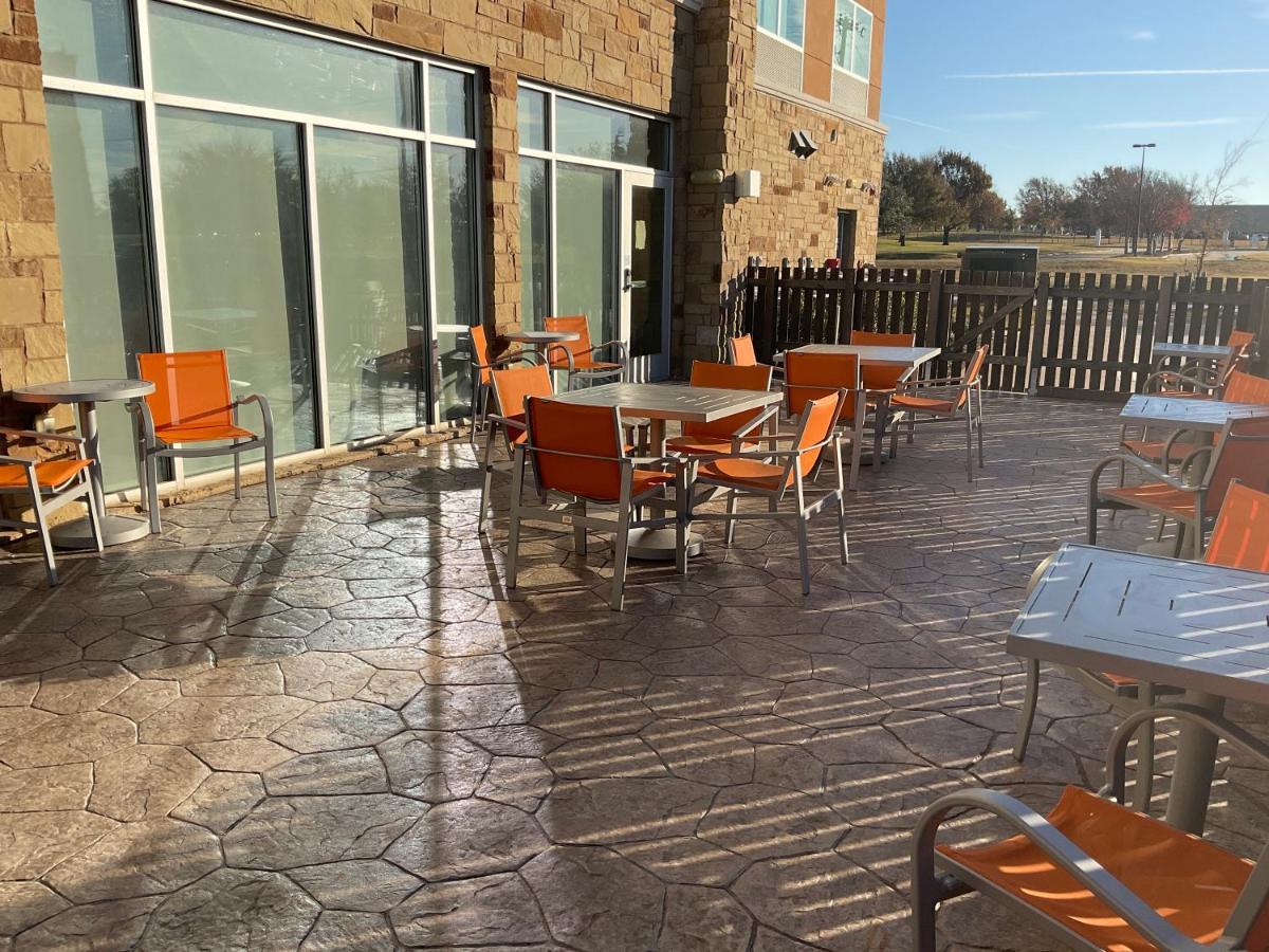 Holiday Inn Express & Suites - Wylie West By Ihg Exterior photo
