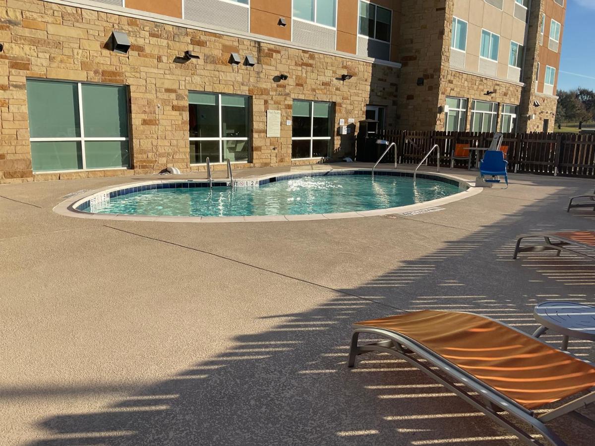 Holiday Inn Express & Suites - Wylie West By Ihg Exterior photo