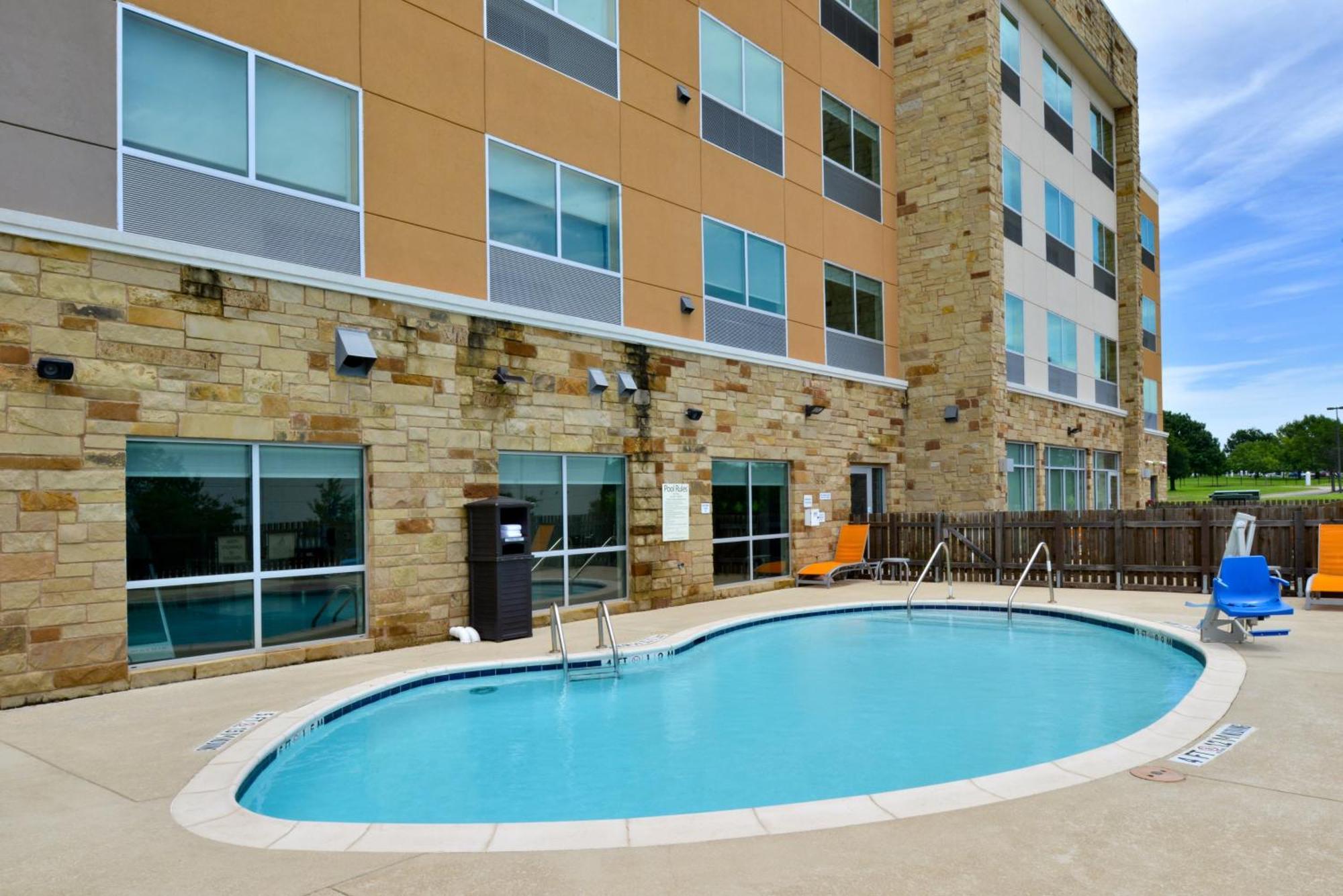 Holiday Inn Express & Suites - Wylie West By Ihg Exterior photo